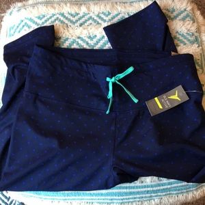NWT Old navy active high rise crop leggings XL